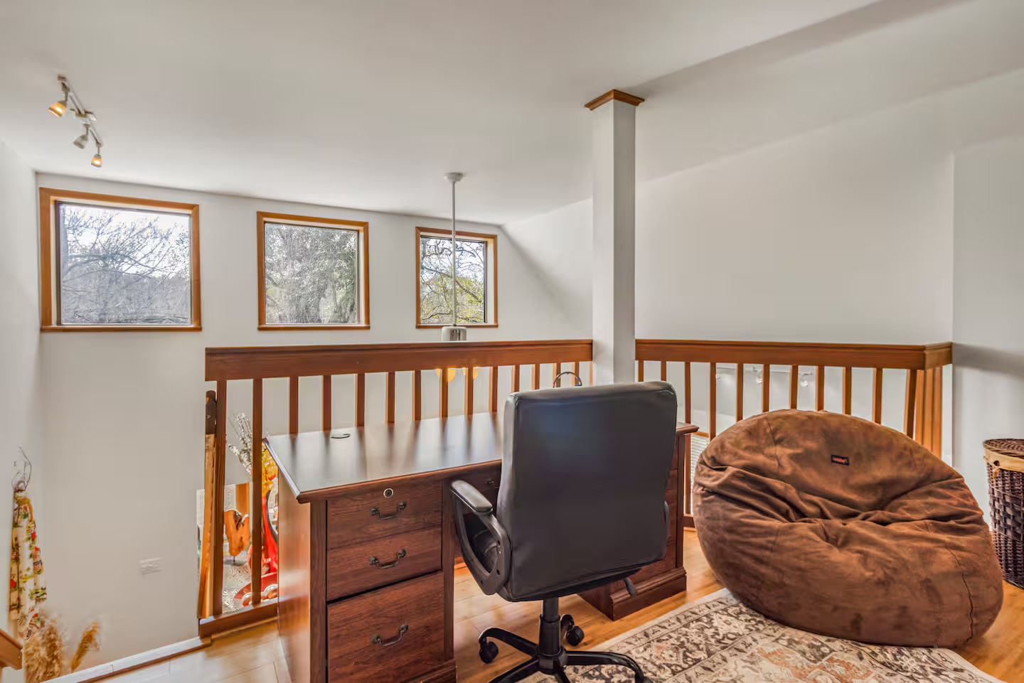 Shared upstairs common area with desk